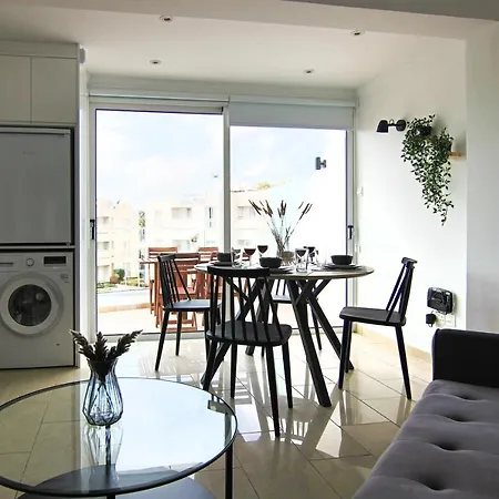 Lägenhet Seaside Junior Lighthouse 63 Paphos