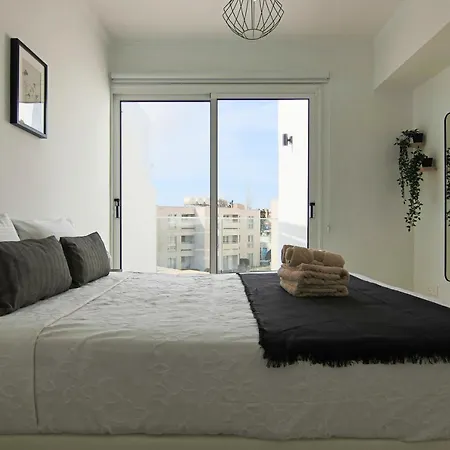 Phaedrus Living Seaside Junior Lighthouse 63 Apartment *