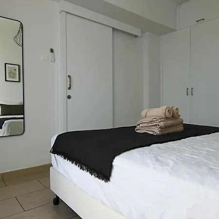 Phaedrus Living Seaside Junior Lighthouse 63 Apartment Paphos