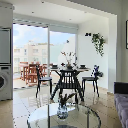 Seaside Junior Lighthouse 63